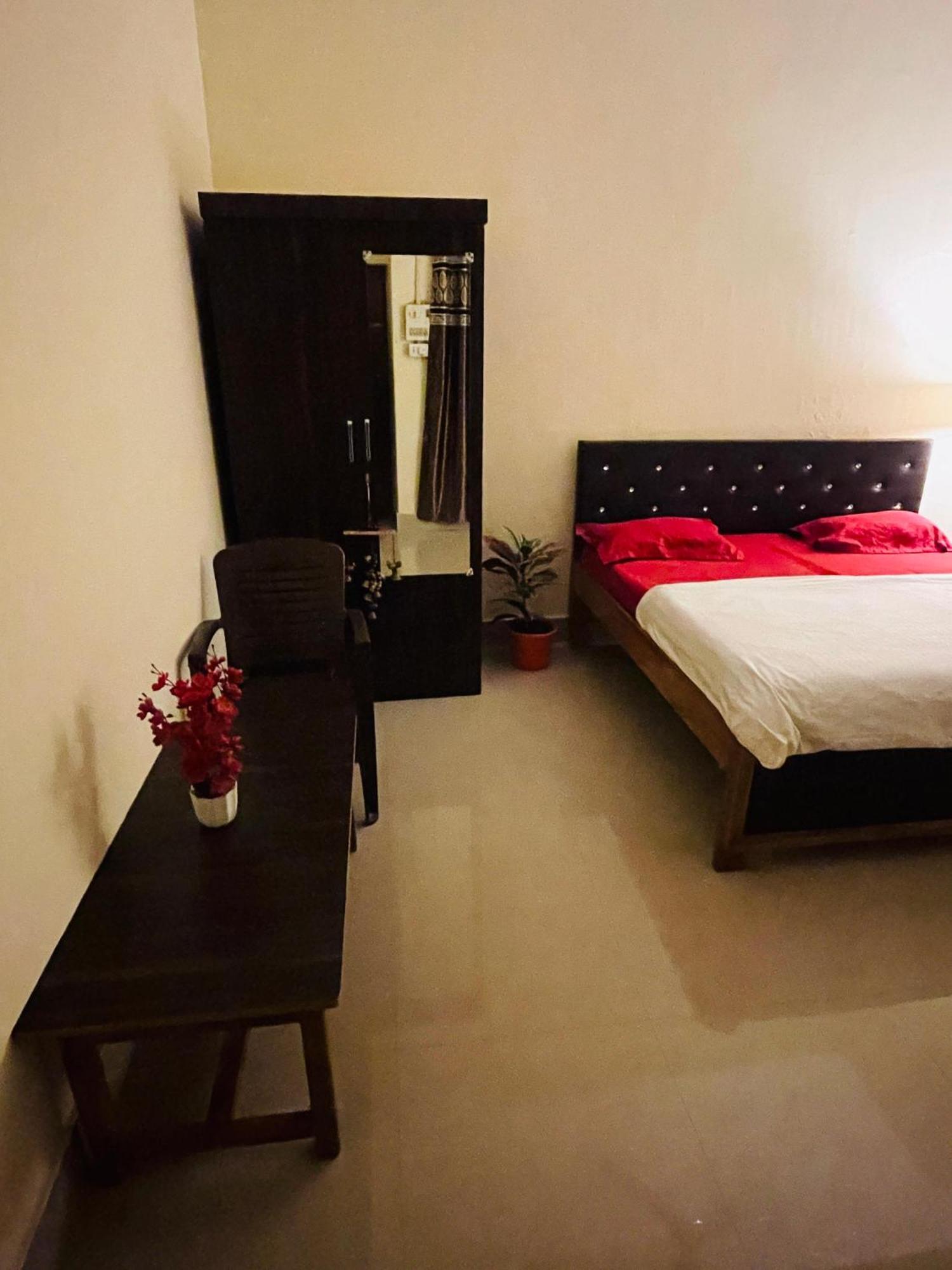 Ramalay Homestay *