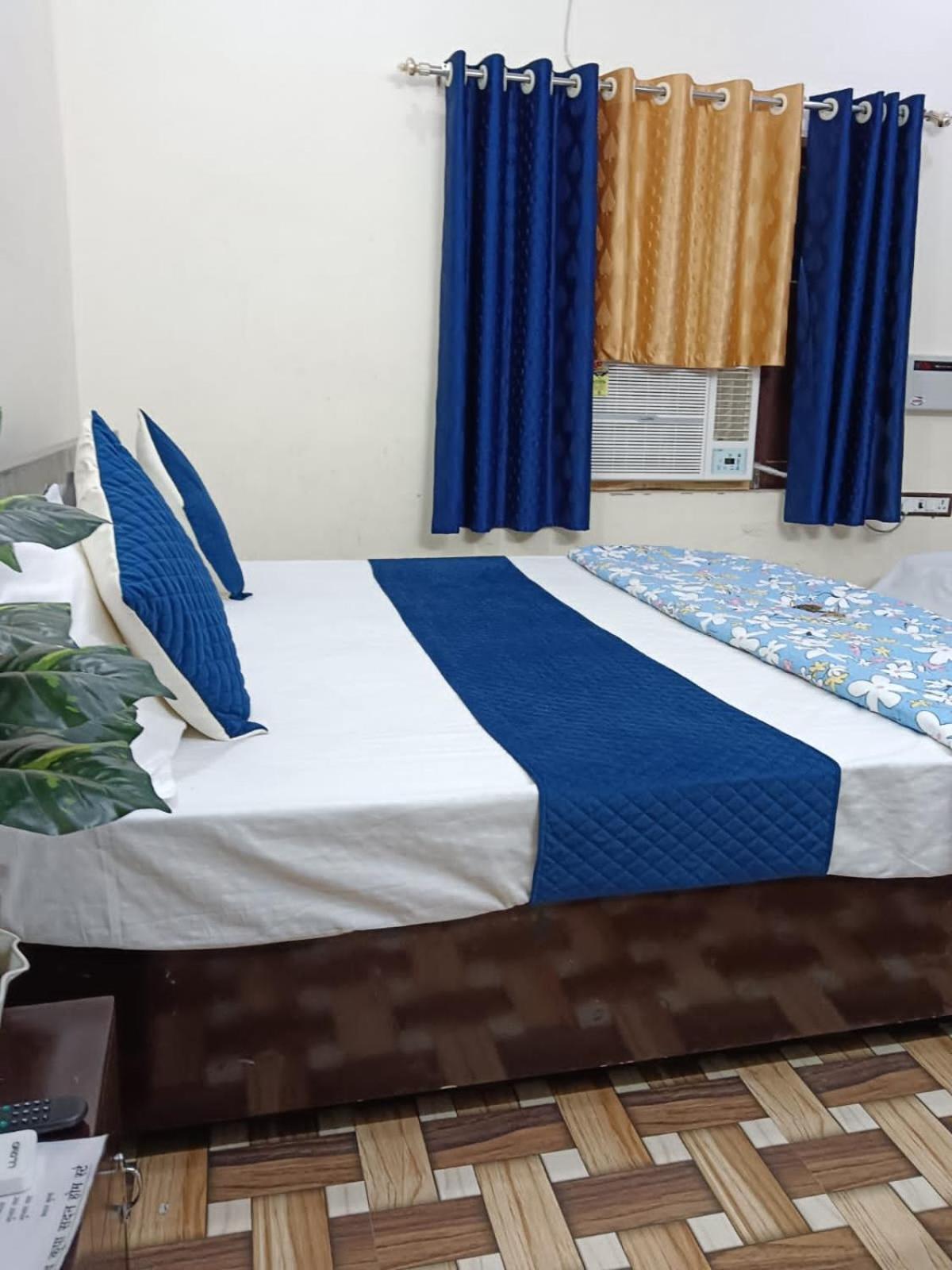 Guest house Mahadev Sadan 3*