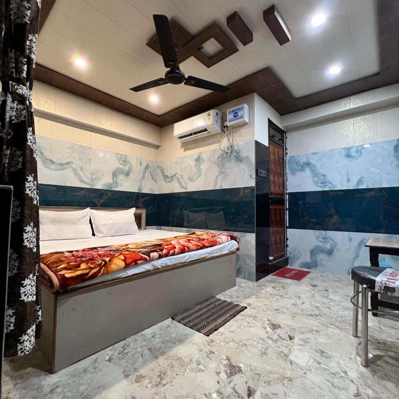 Raghunandan Near Ram Janambhumi , Parking Available 4* Ayodhya