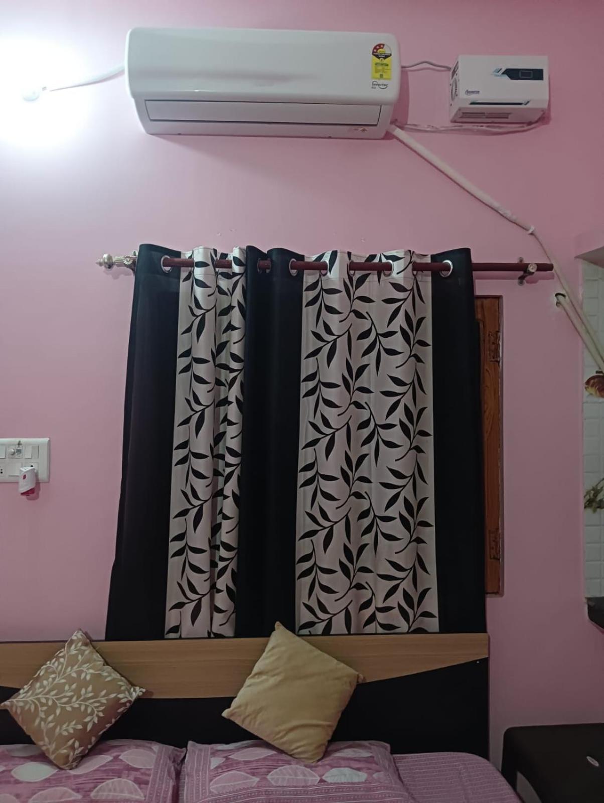Muskan Homestay * Ayodhya