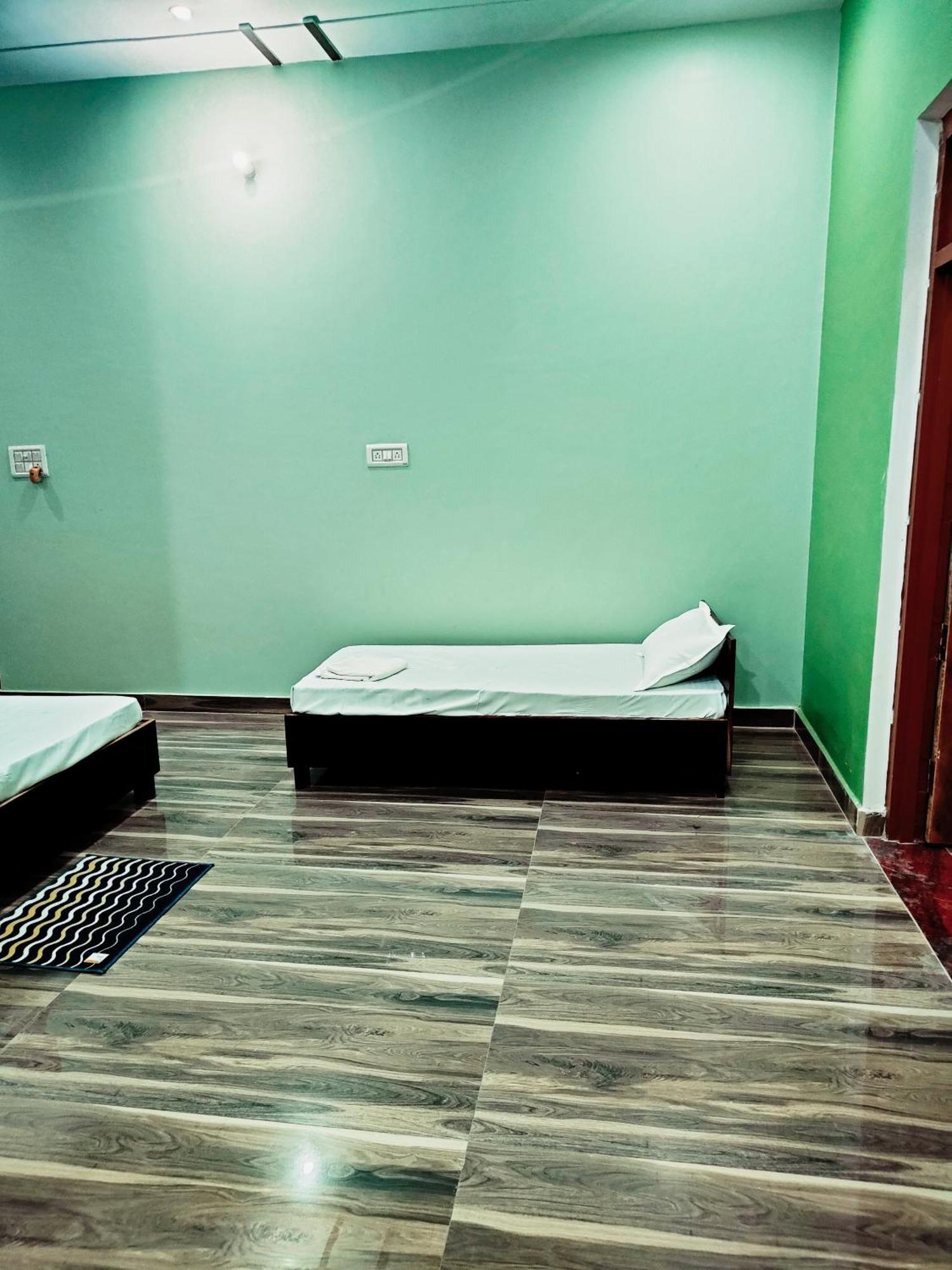 Pranjal 2 Bhk At * Ayodhya