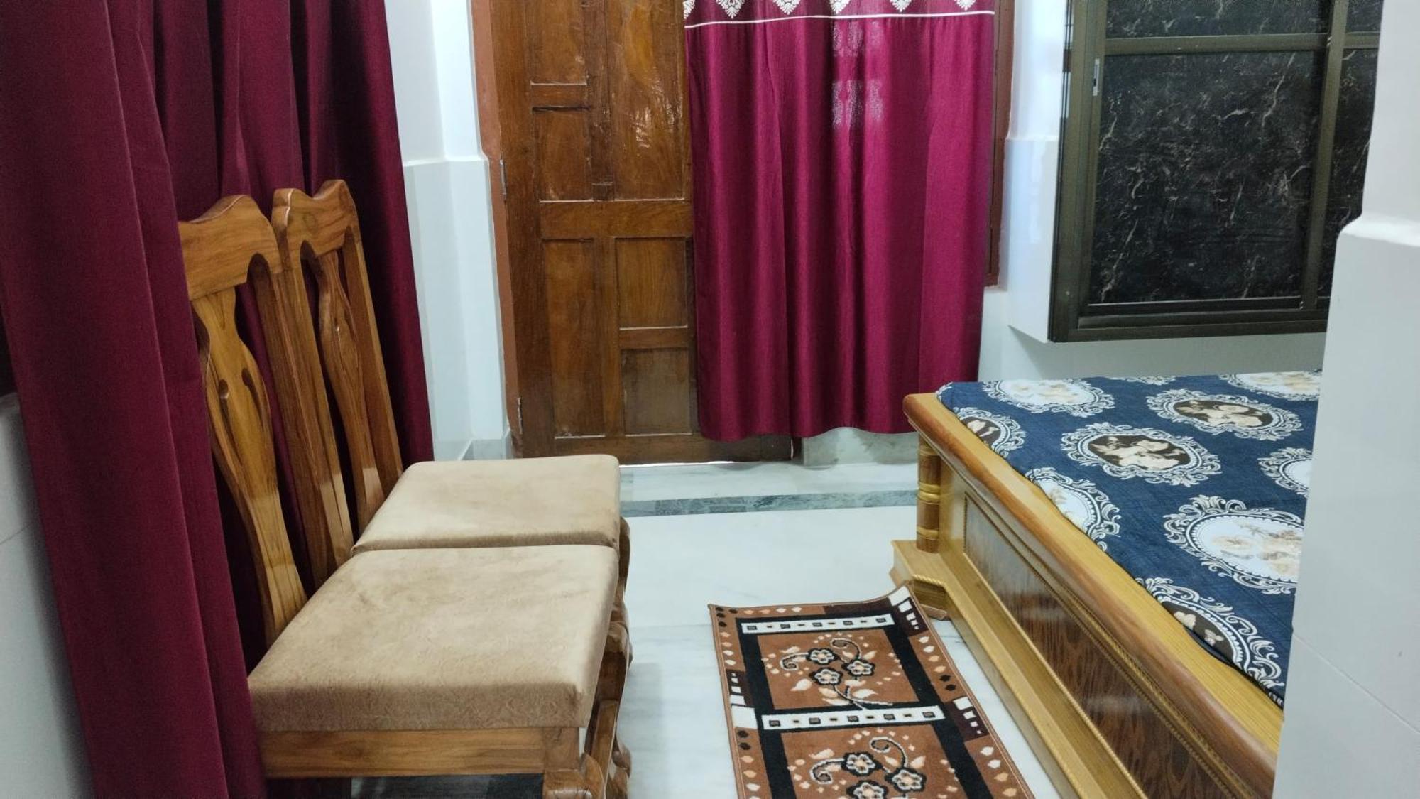 Shyam With Ground Floor Comforts Homestay