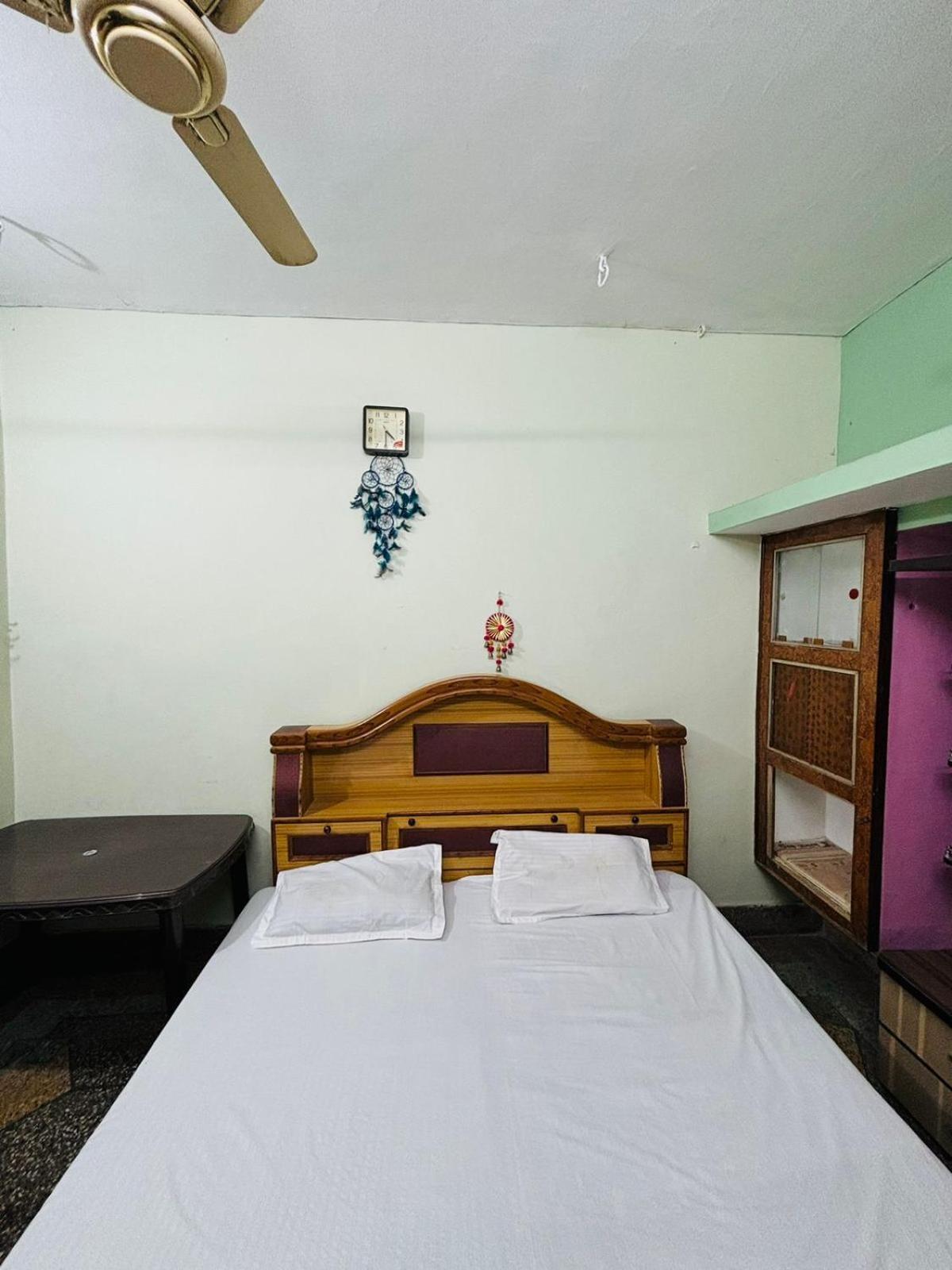 Akanksha Homestay Ayodhya