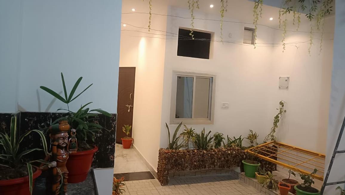 Awadh Kunj Homestay Ayodhya