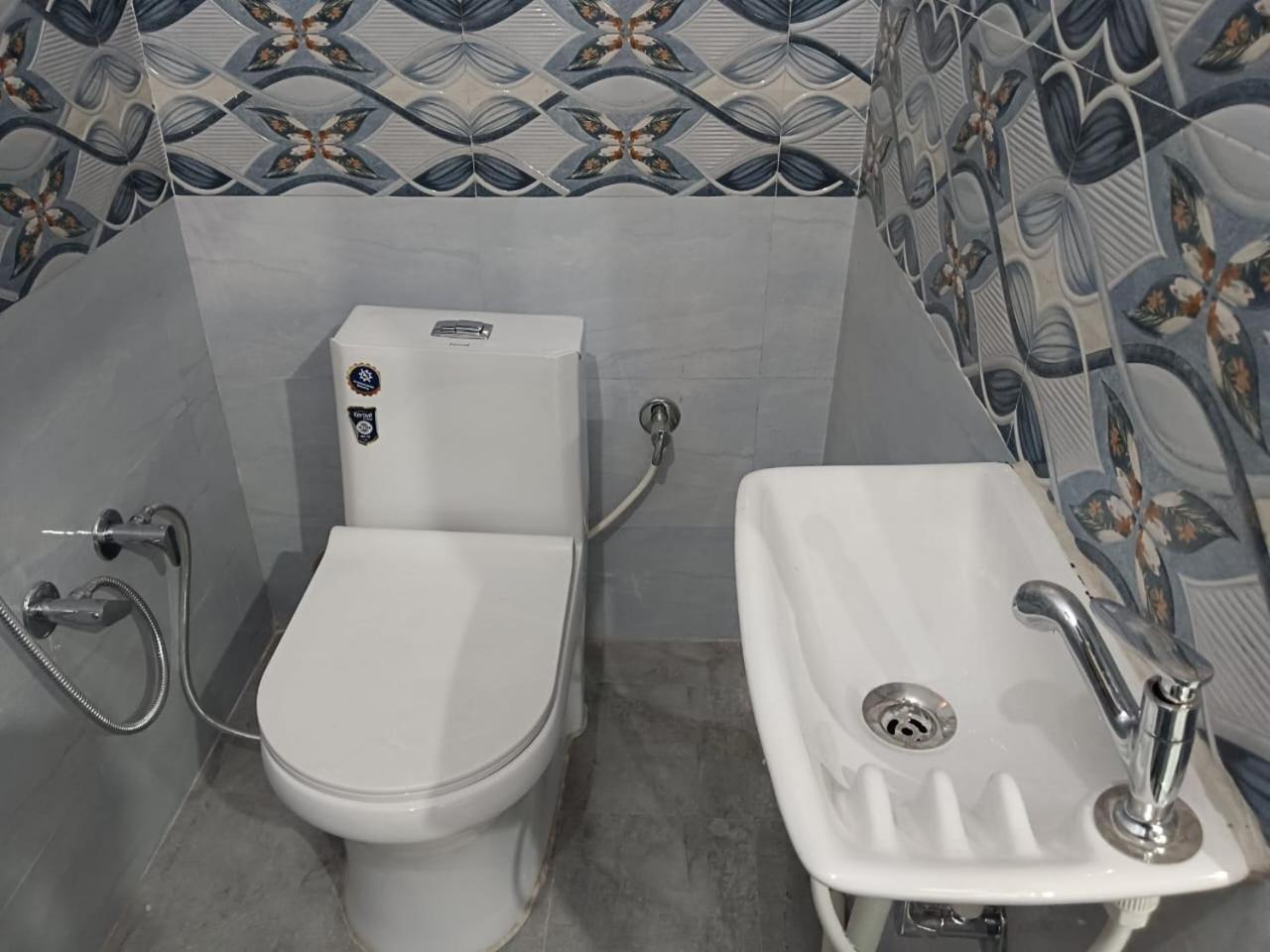 Awadh Kunj Homestay *