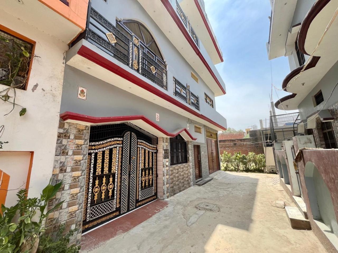 Sainik Homestay, Ayodhya