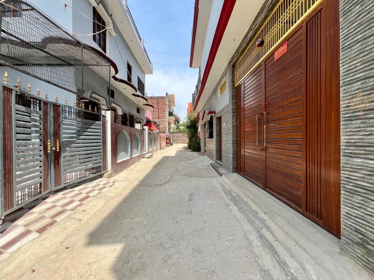 Sainik Homestay,