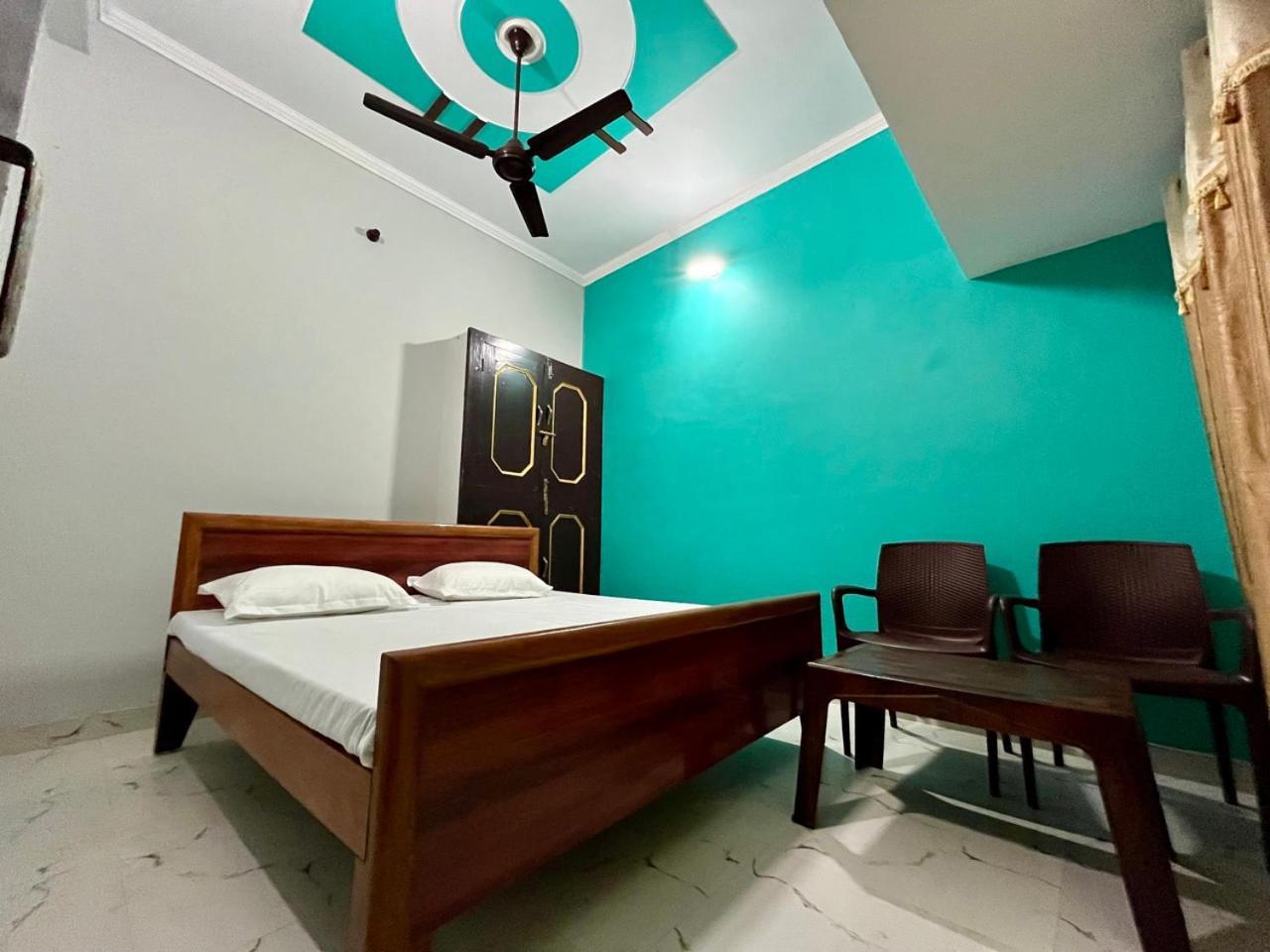 Sainik Homestay, Ayodhya