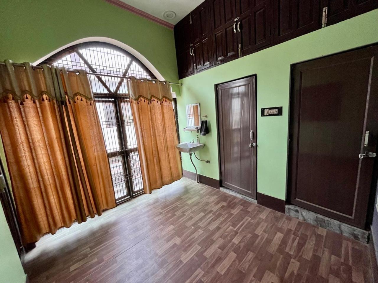 Homestay Sainik Homestay, Ayodhya