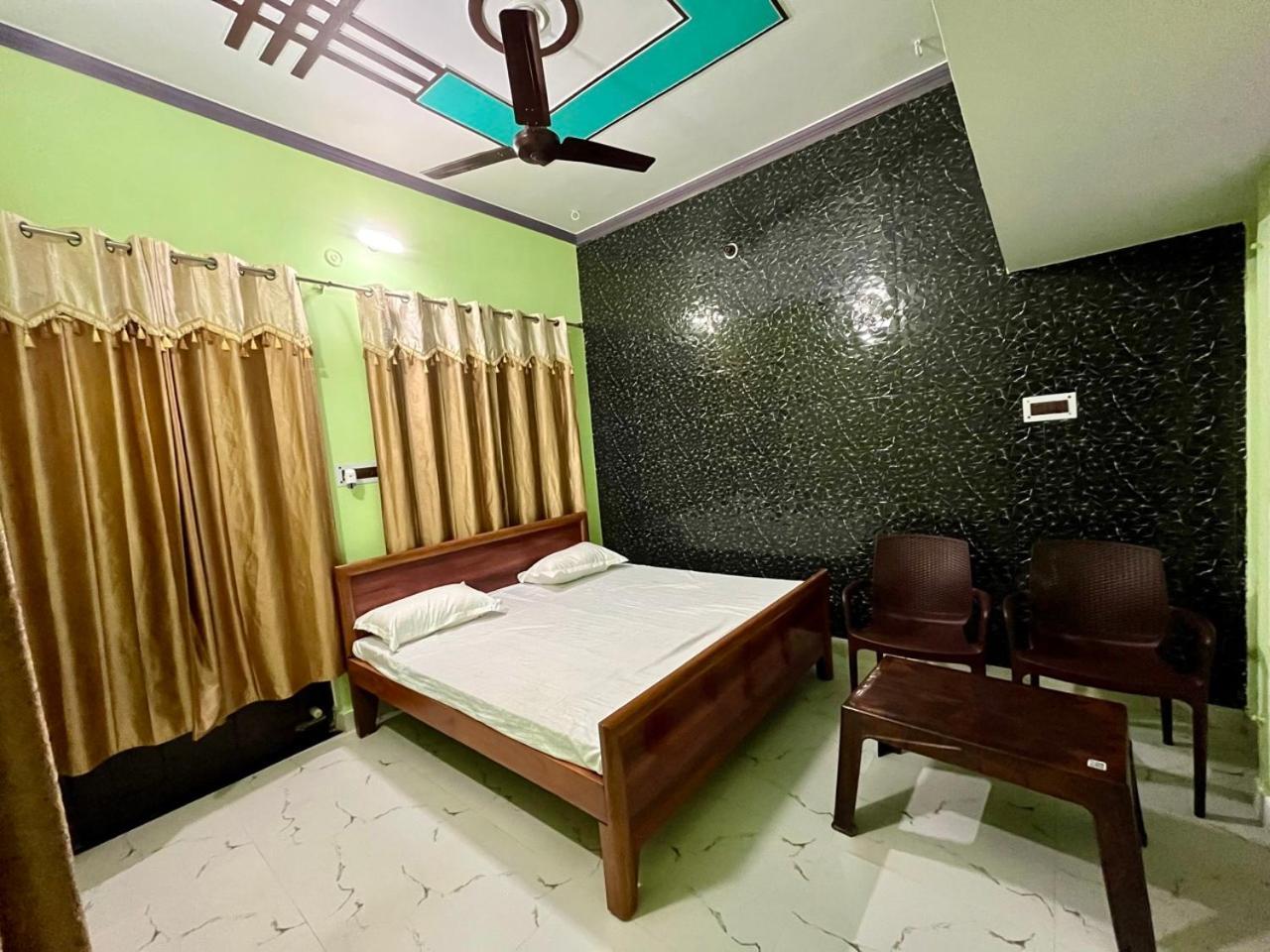 Homestay Sainik Homestay, Ayodhya