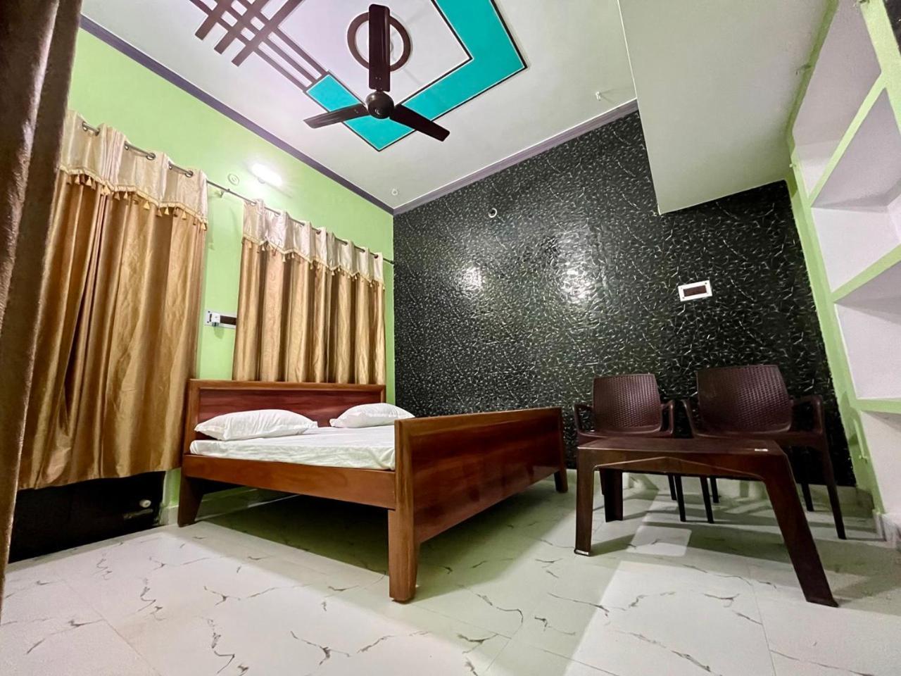 Sainik Homestay, Ayodhya