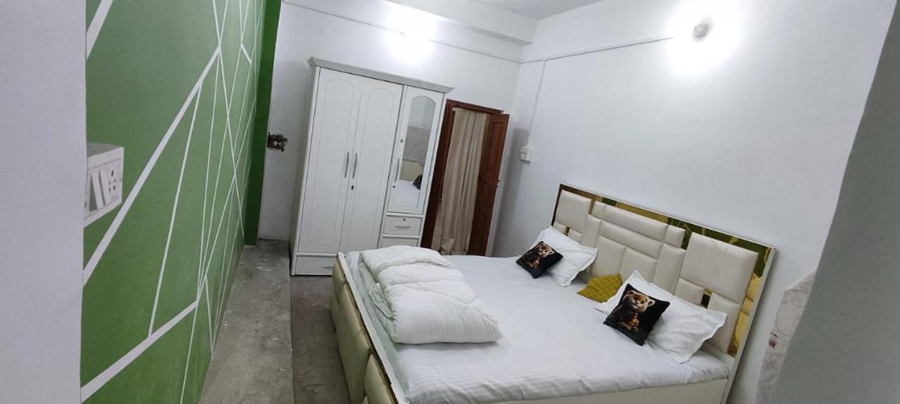 Apartment Ramashray - Spiritual कुटिया Ayodhya