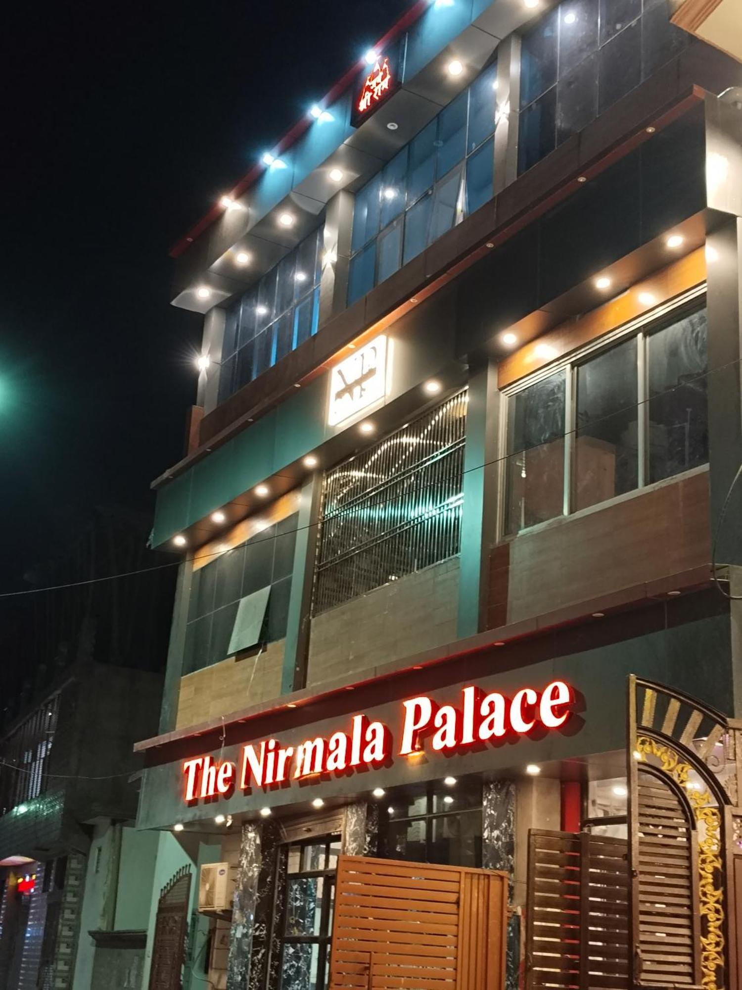 Hotel The Nirmala Palace Ayodhya