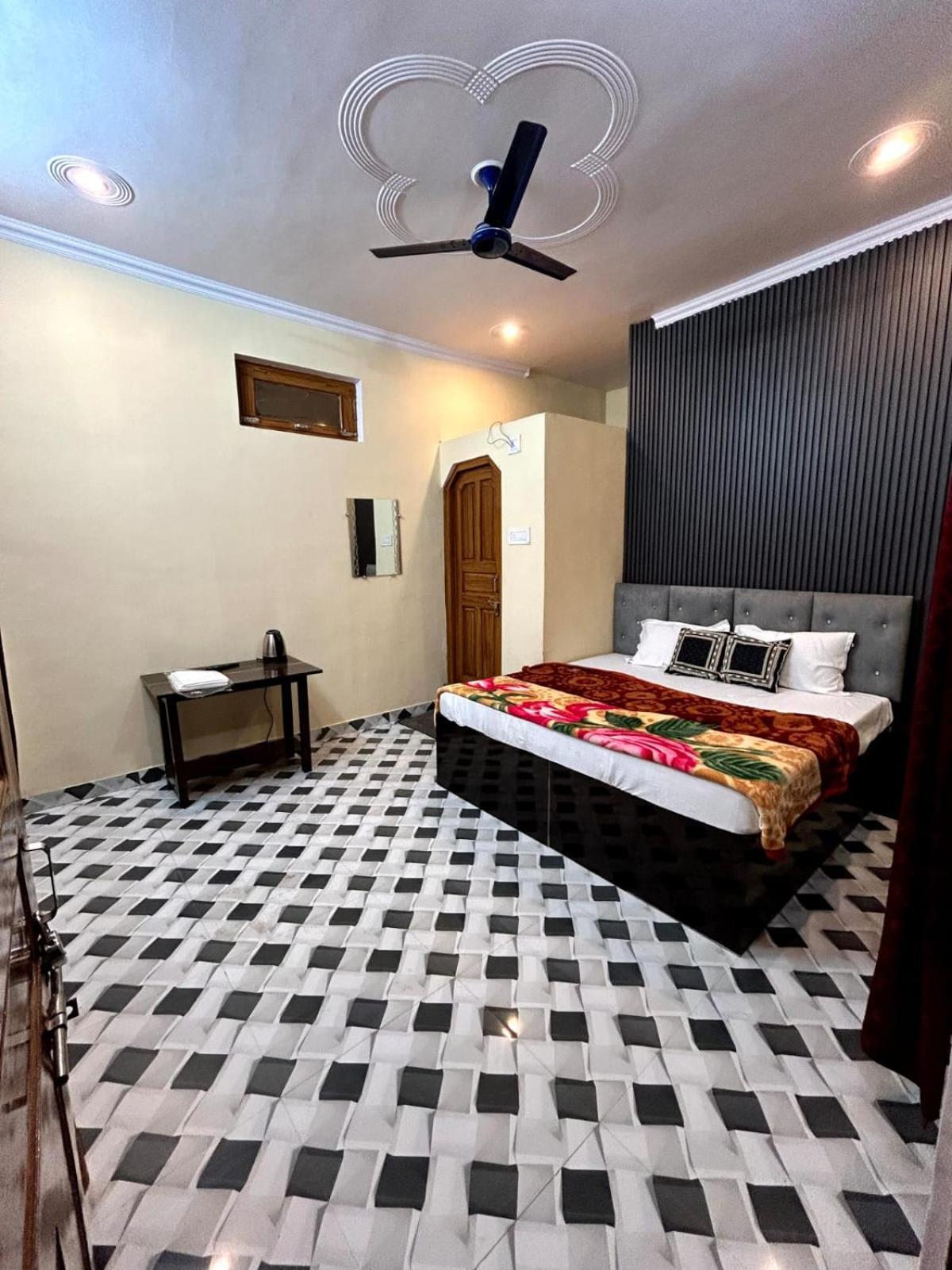 Jyoti * Ayodhya