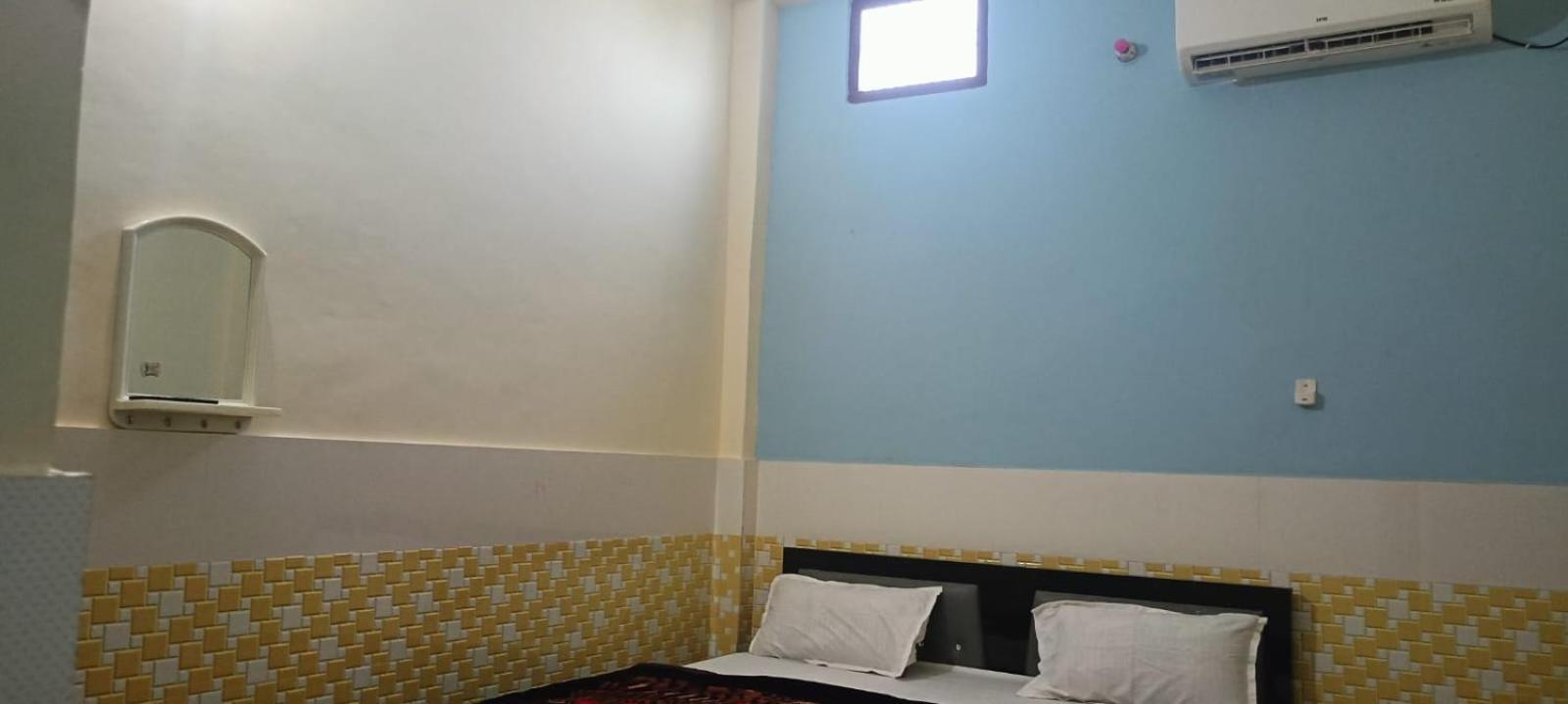 Guest house Raj Palace *