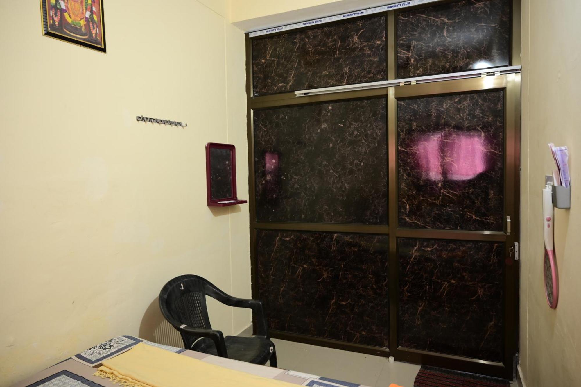 Jankivihar At Prahladghat Within 1km From Shri Ram Mandir 4*