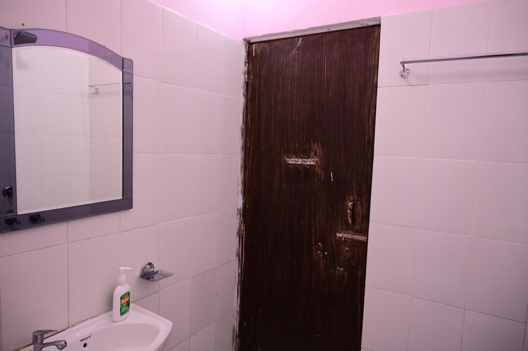 Jankivihar At Prahladghat Within 1km From Shri Ram Mandir Guest house Ayodhya