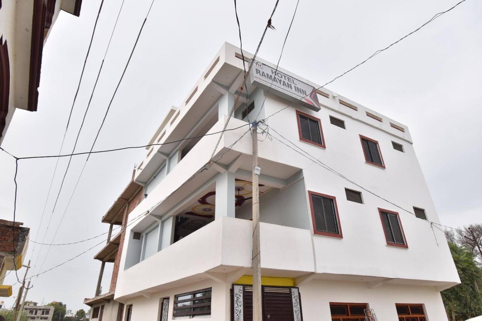 Ramayan Free Pickup From Dham Railway Station Guest house Ayodhya