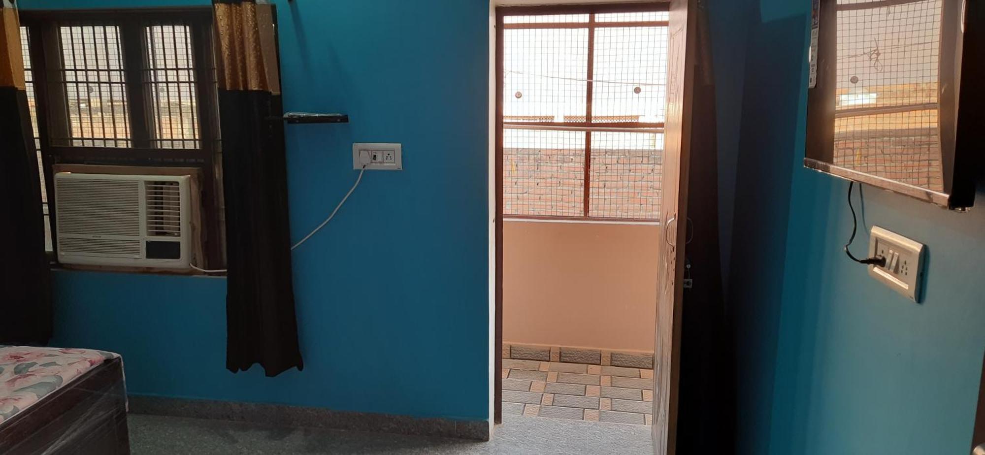 Homestay Kishor Bhawan *