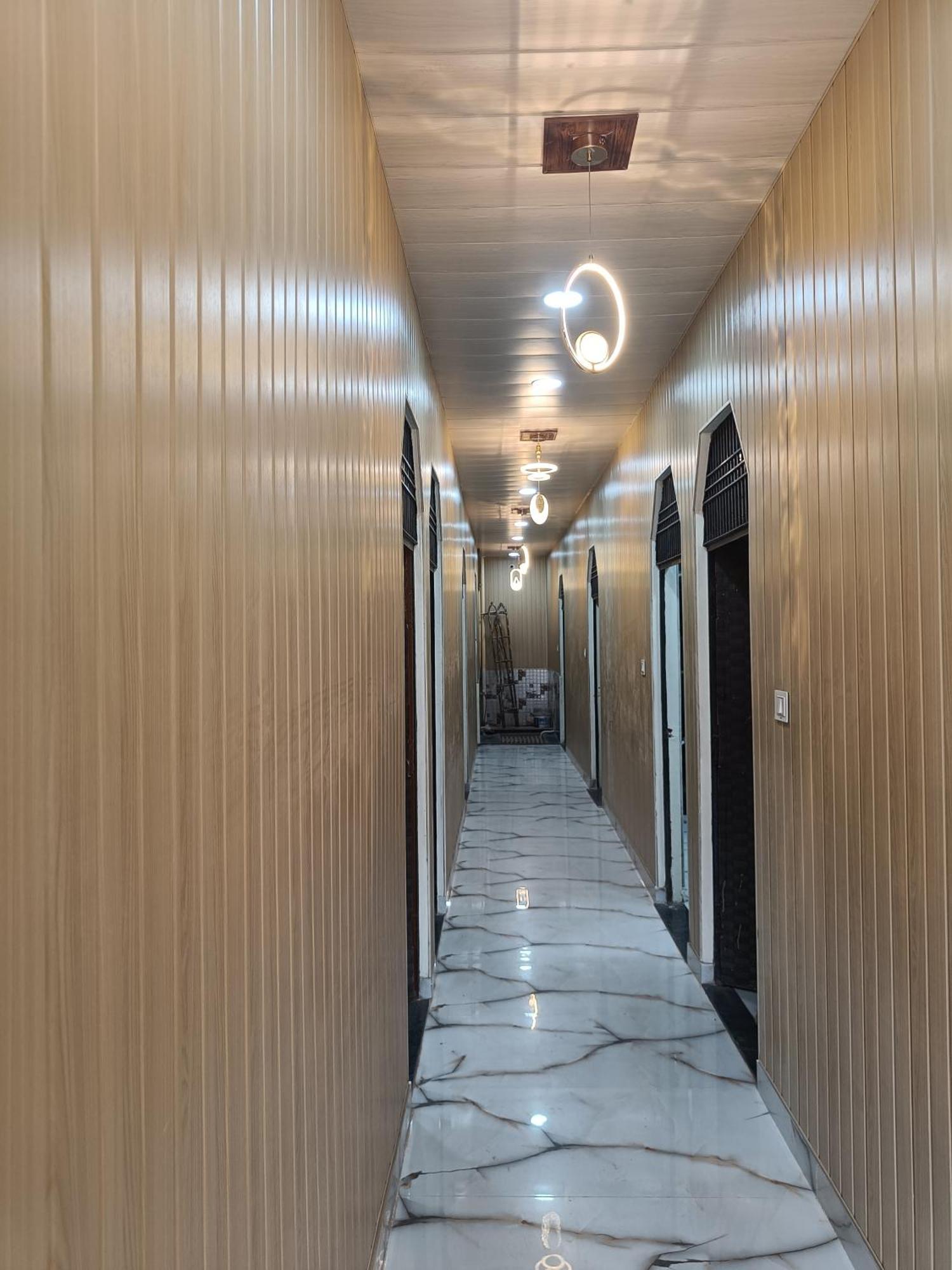 Guest house Golden Palace By Ramayan Free Railway Station Pickup