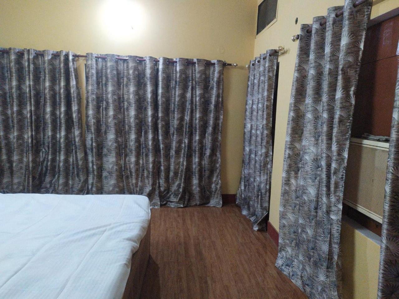 Tulsi Homestay- 3km From Ramjanam Bhoomi Ayodhya