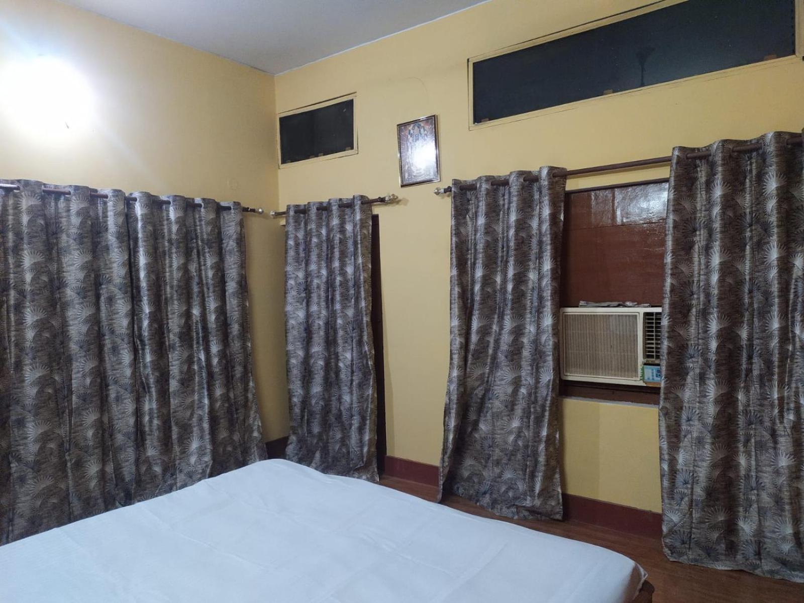 Tulsi Homestay- 3km From Ramjanam Bhoomi * Ayodhya
