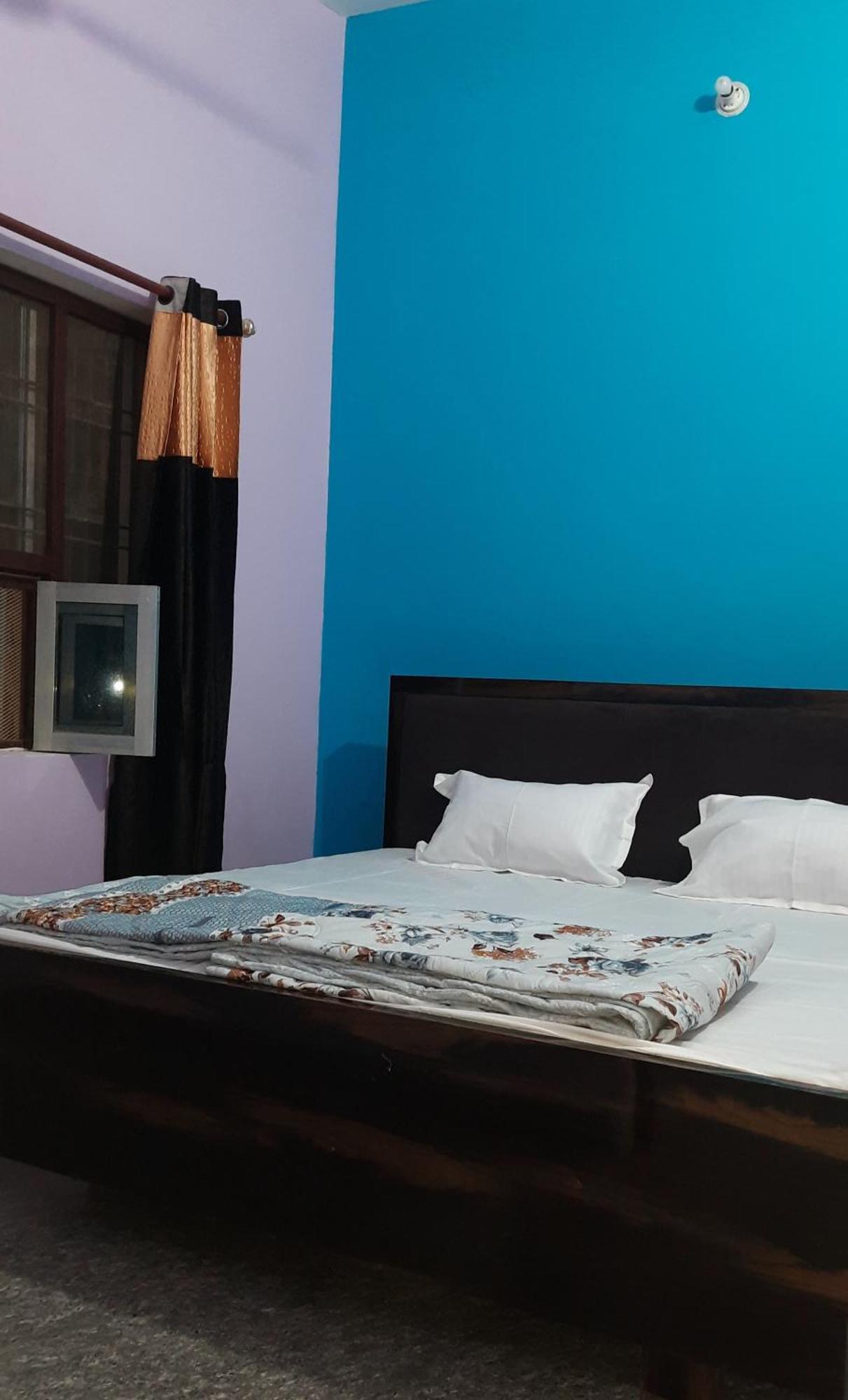 Homestay Kishor Bhawan *