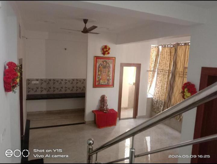 Ramanugrah Palace Guest house
