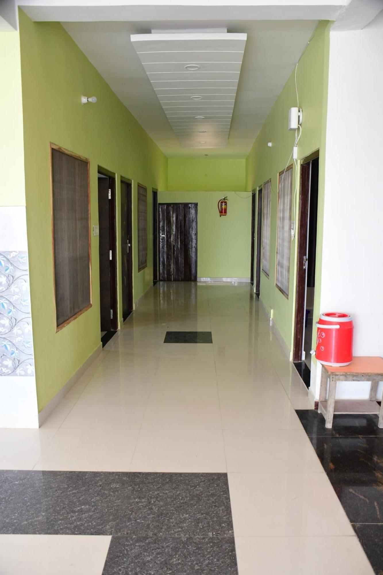 Shree Ram Guest house *