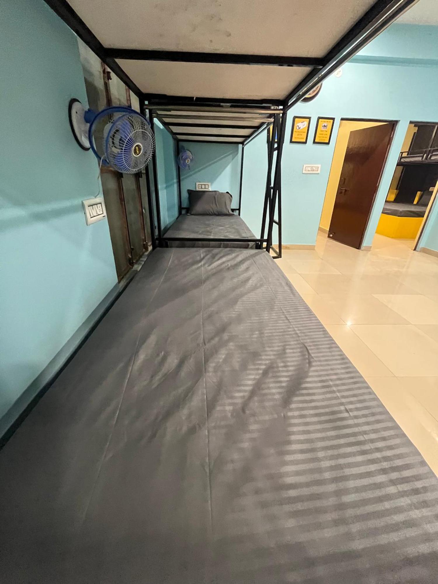 Hashtag Traveller's Hotel