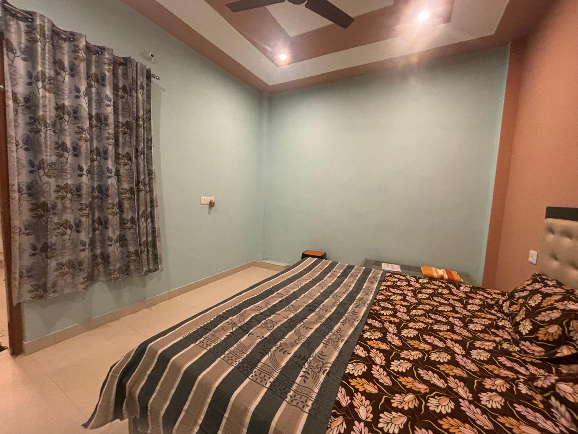 Guest house Atithi Dev *
