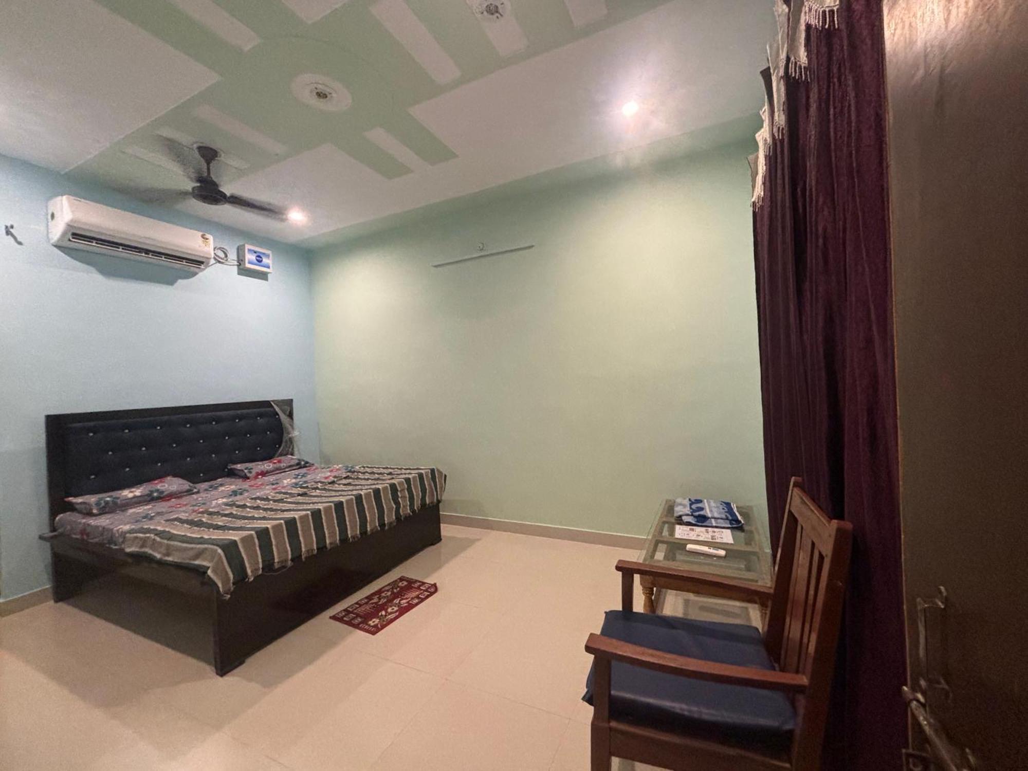 Atithi Dev Guest house Ayodhya