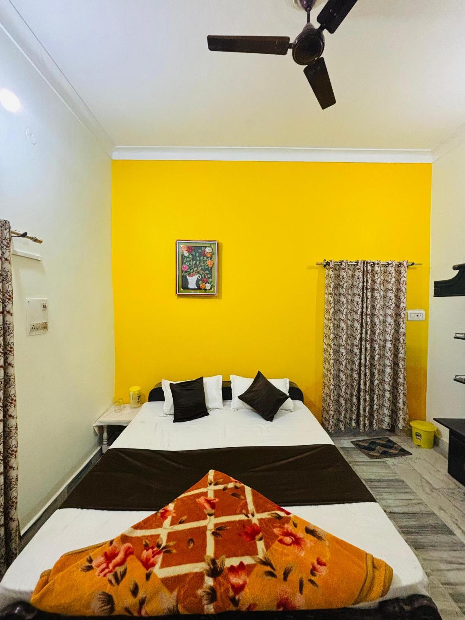 Homestay Yogeshwar *