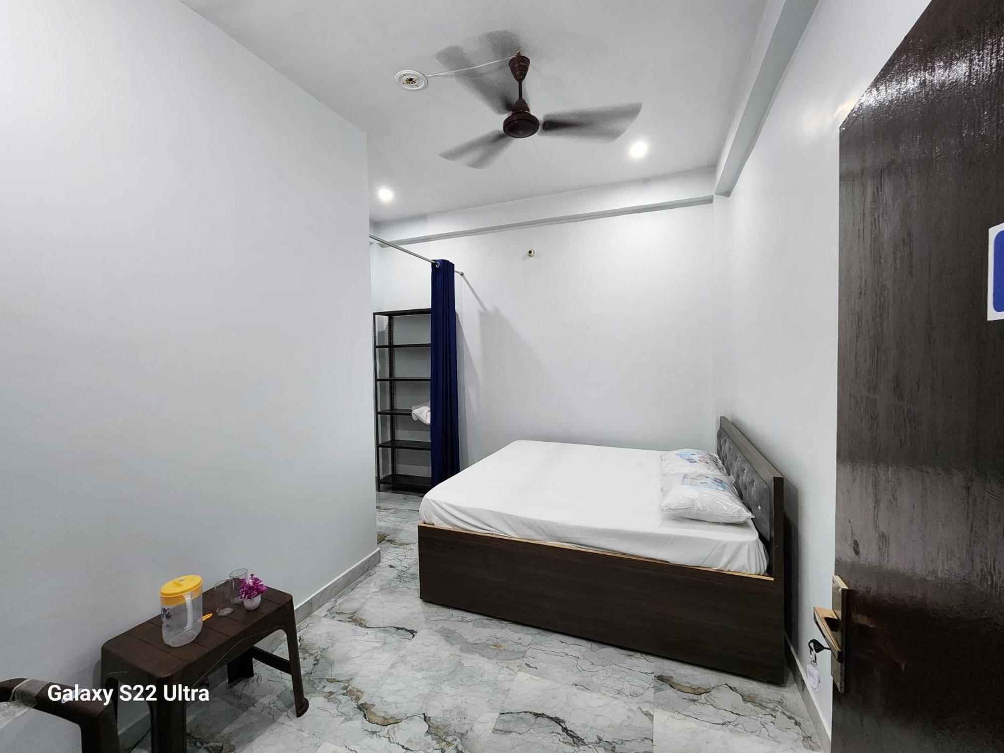 Guest house Raghubir Nikunj