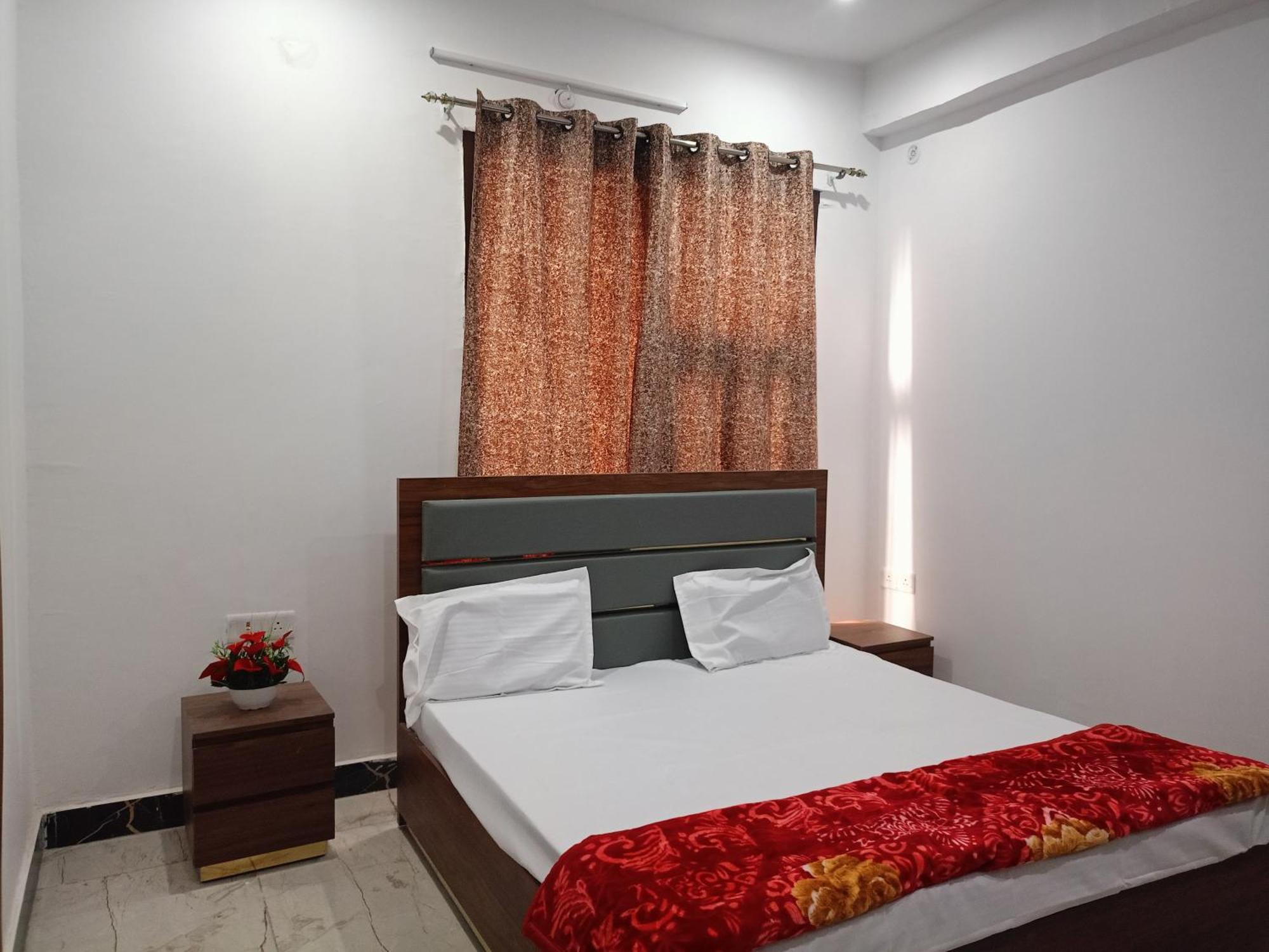 Daya Inn *