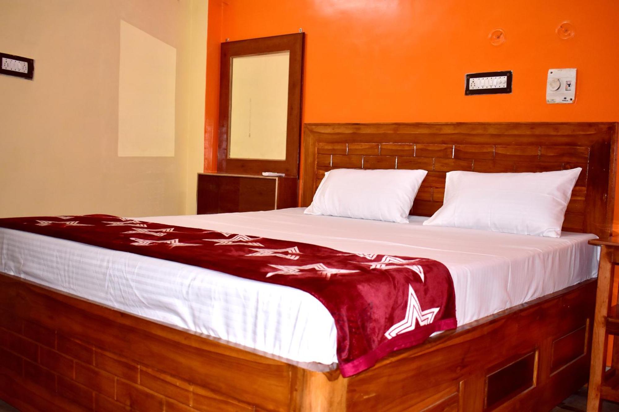 Anandam Sewa Sansthan Dhaam Homestay