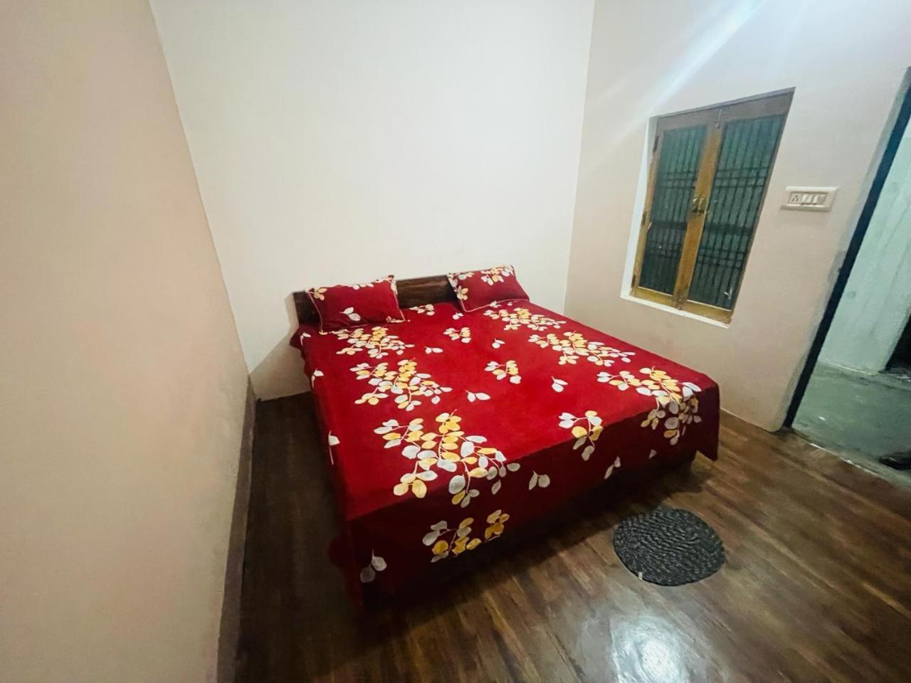 Ashu Homestay * Ayodhya