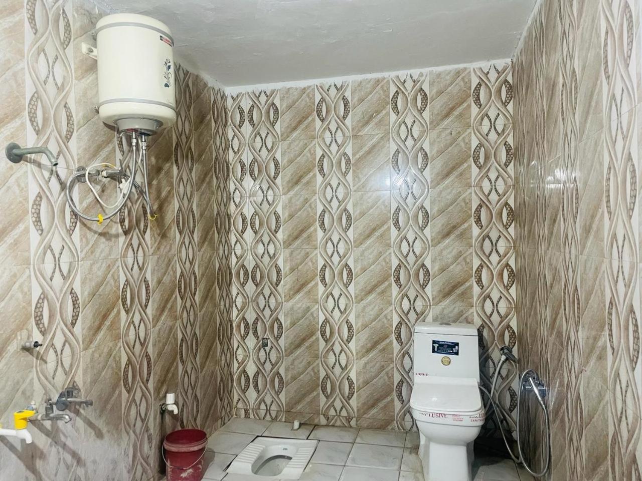 Ashu Homestay Apartment Ayodhya