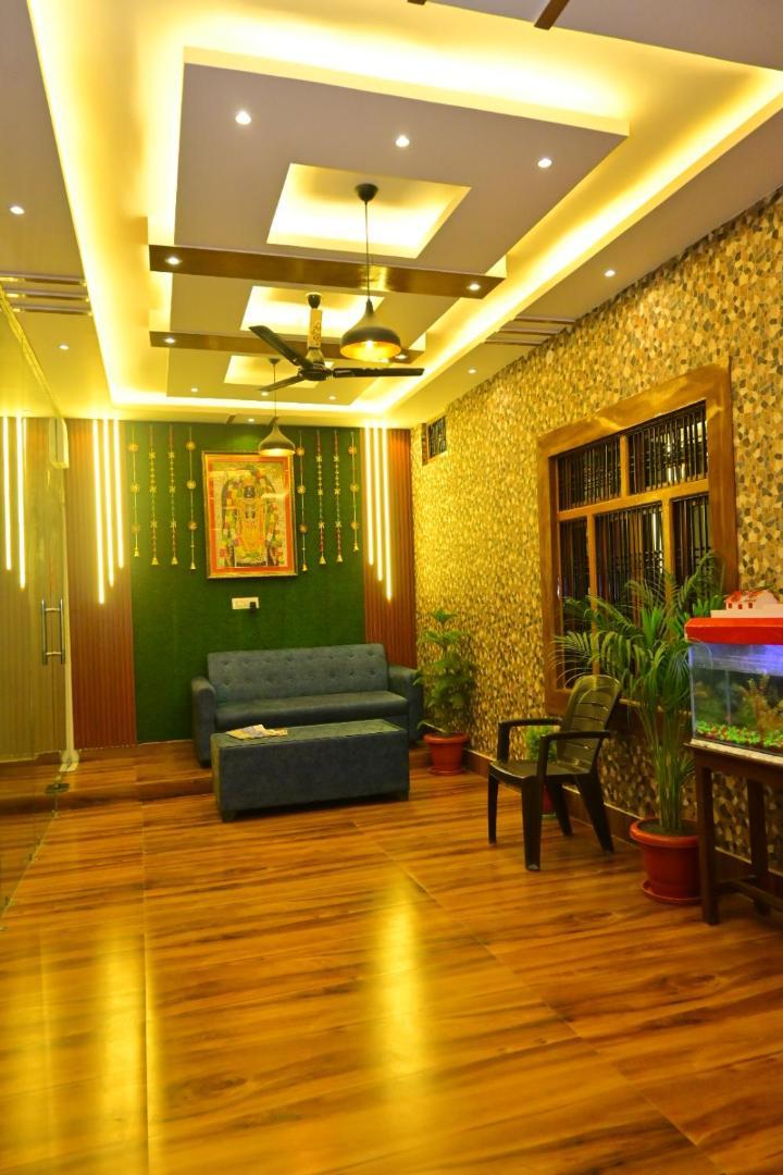 Ram Gharana Palace Homestay Ayodhya
