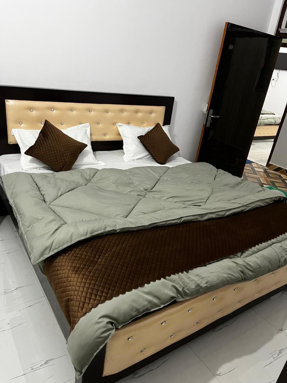 Krishna Homestay