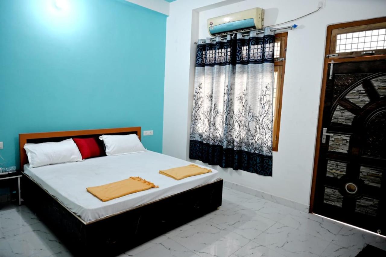 Rama Kutumb Homestay * Ayodhya