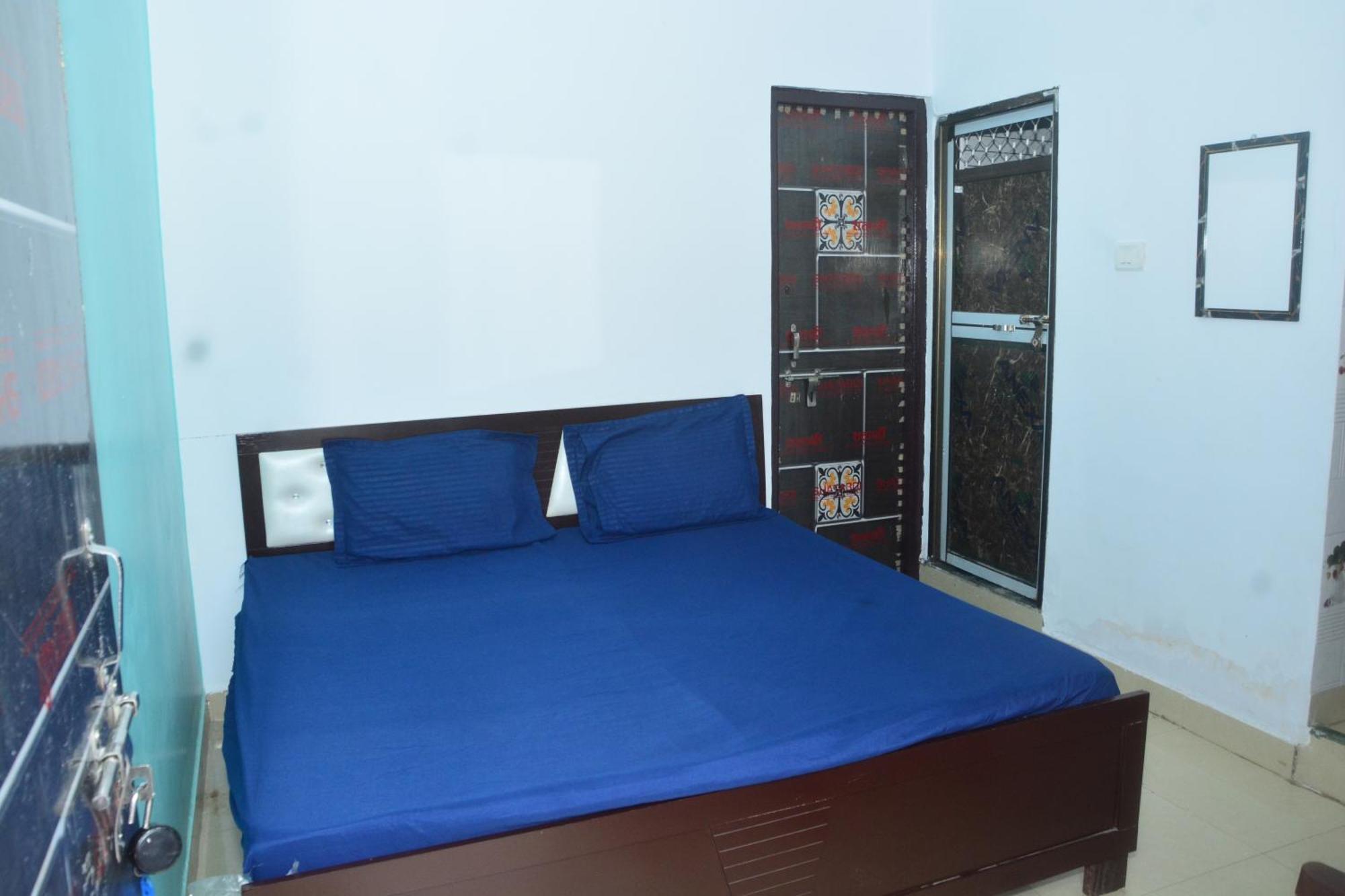 Chandrasha Near By Ram Mandir 600 Meter * Ayodhya