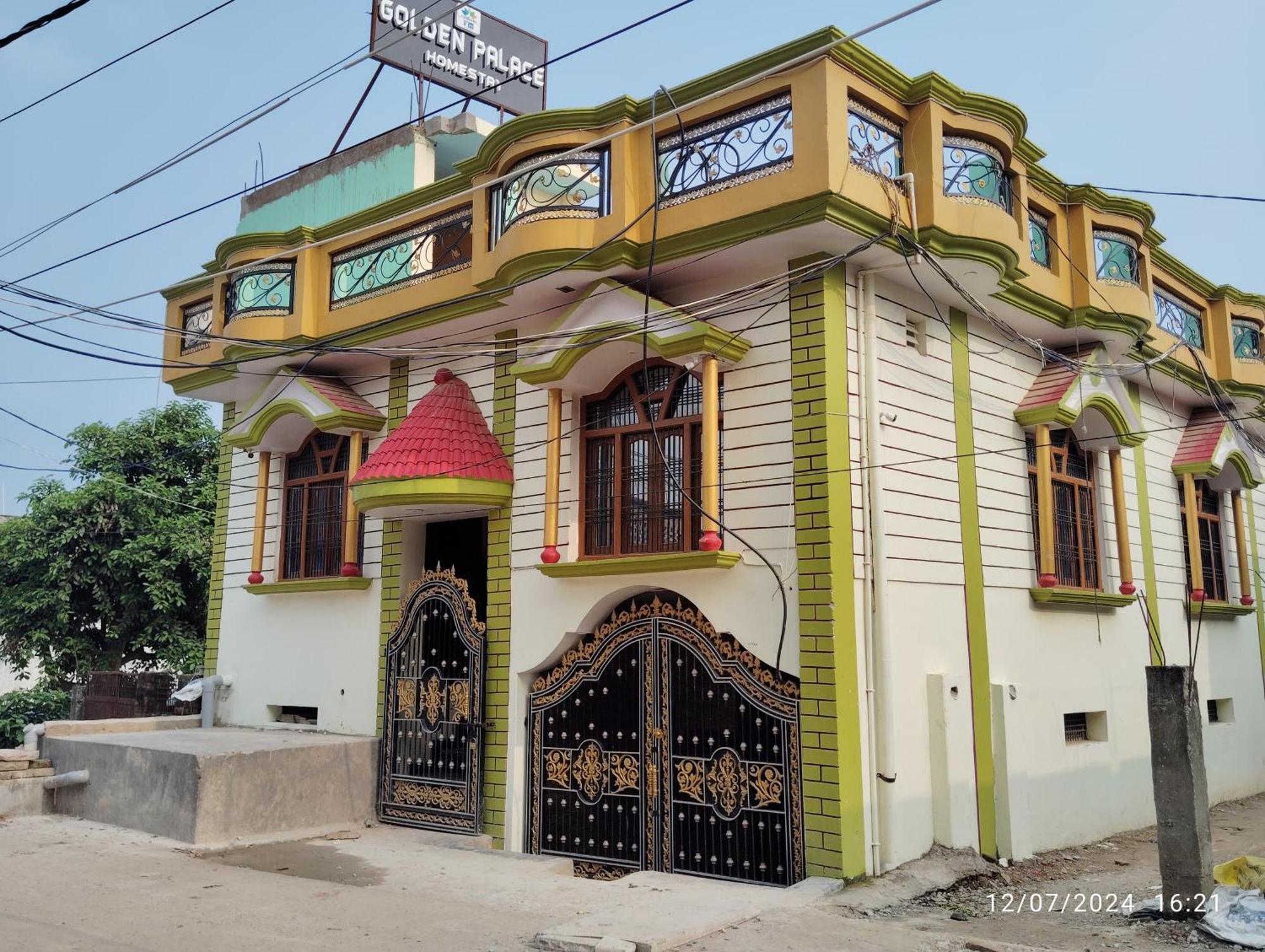 Golden Palace By Ramayan Free Railway Station Pickup * Ayodhya