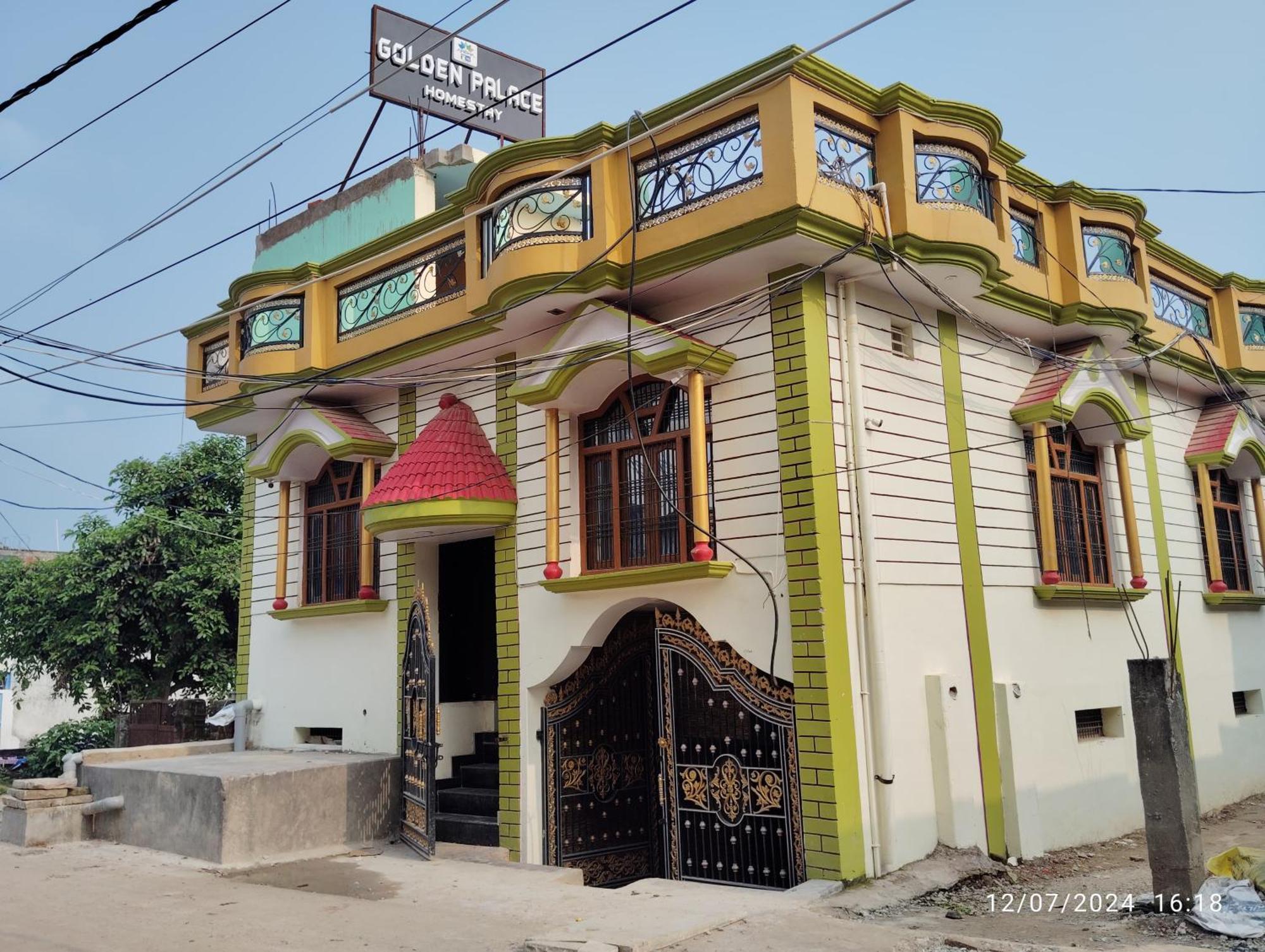 Golden Palace By Ramayan Free Railway Station Pickup