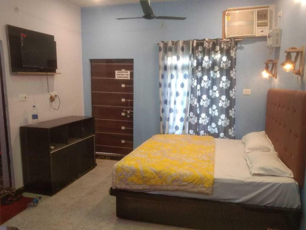 O Fauzi Rasoi & Guest Guest house Ayodhya