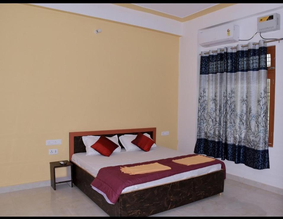 Rama Kutumb Homestay * Ayodhya