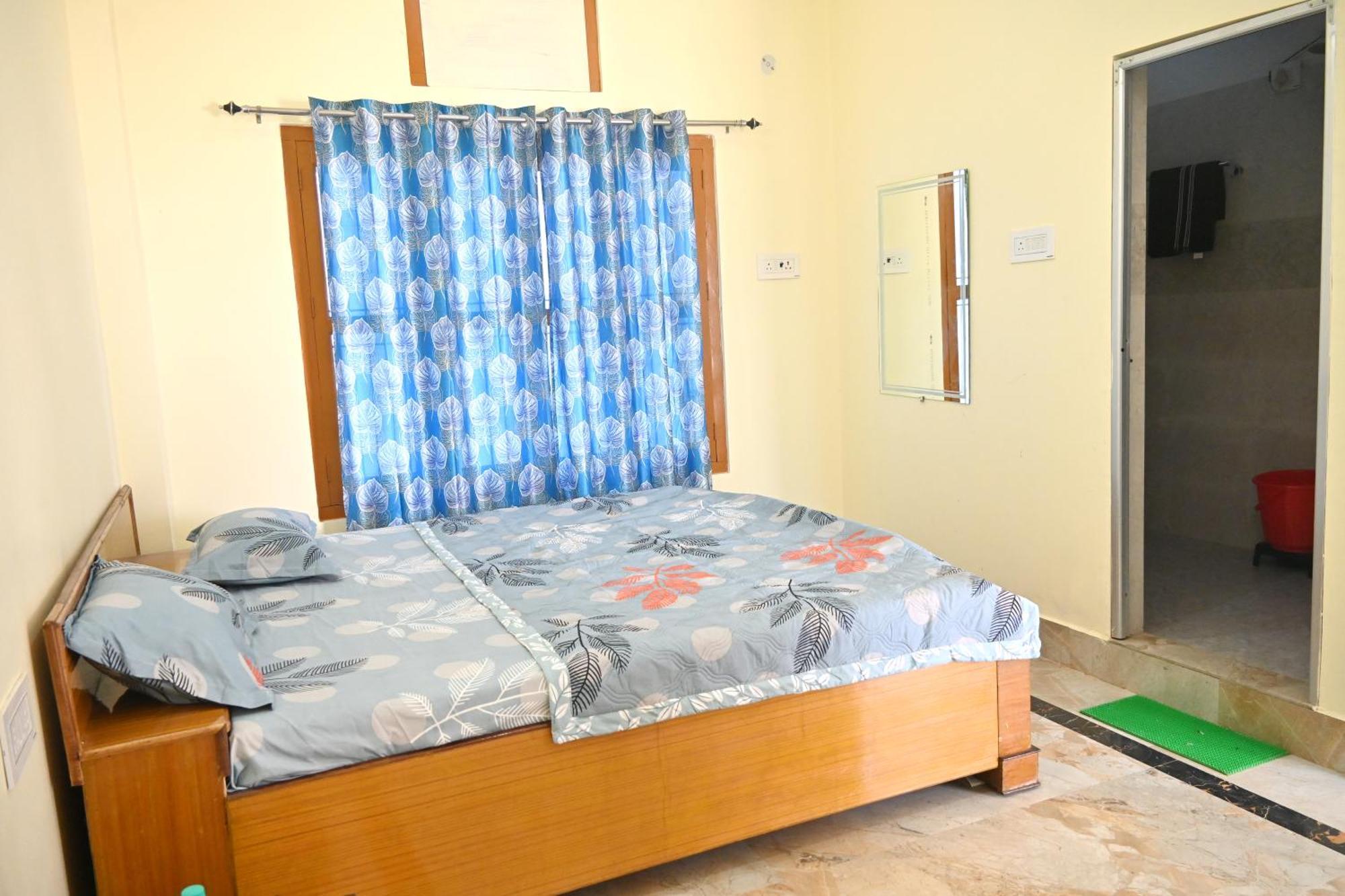 Guest house Amrit Palace Ayodhya