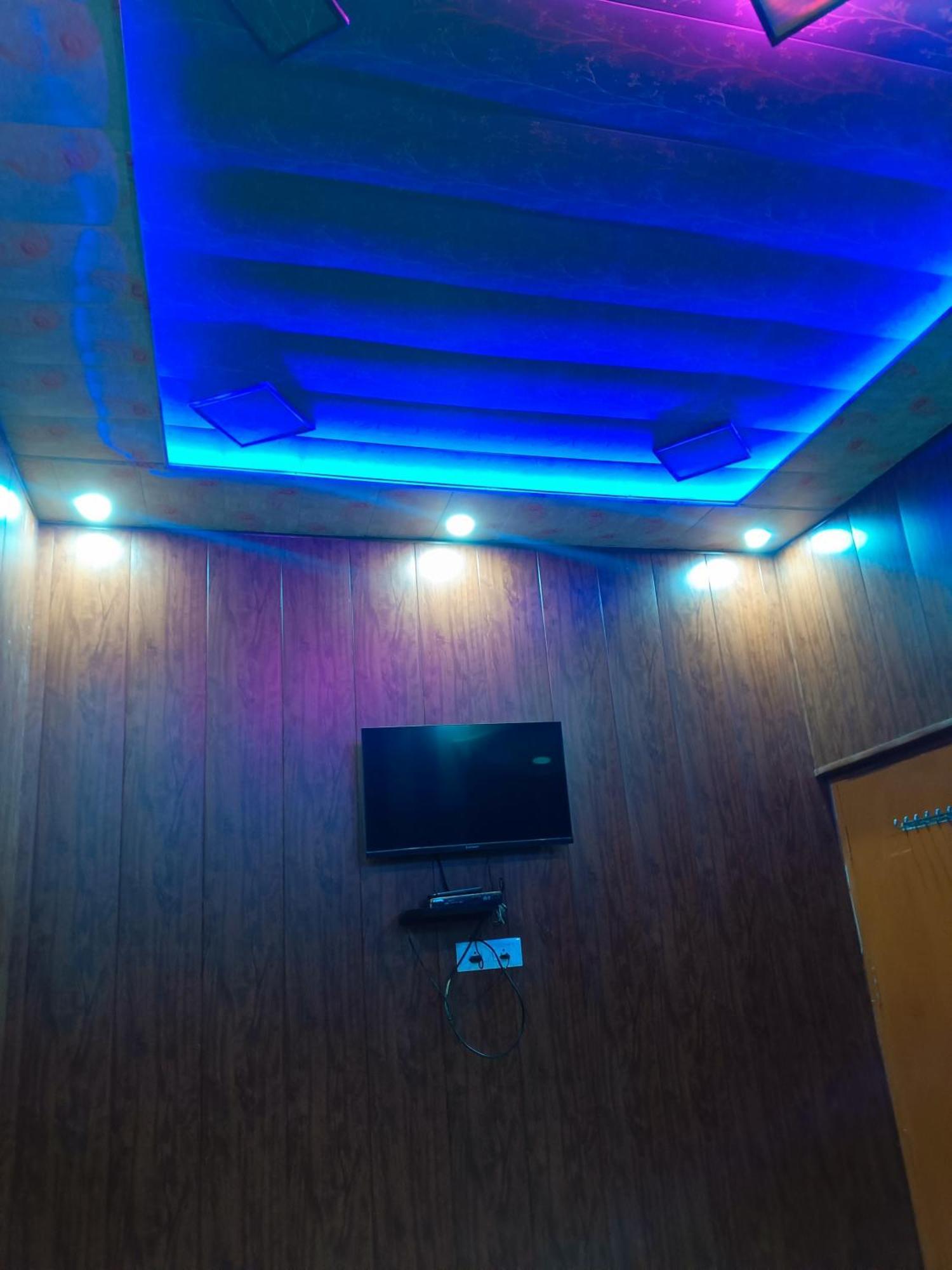 Hotel La Residency