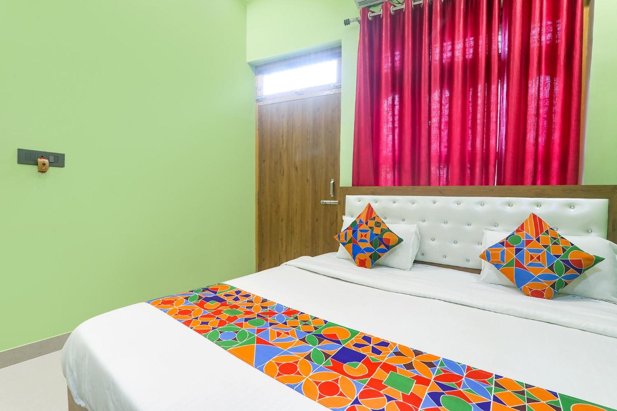Guest house Fabexpress Rameshwaram 900 Meter From Ram Mandir