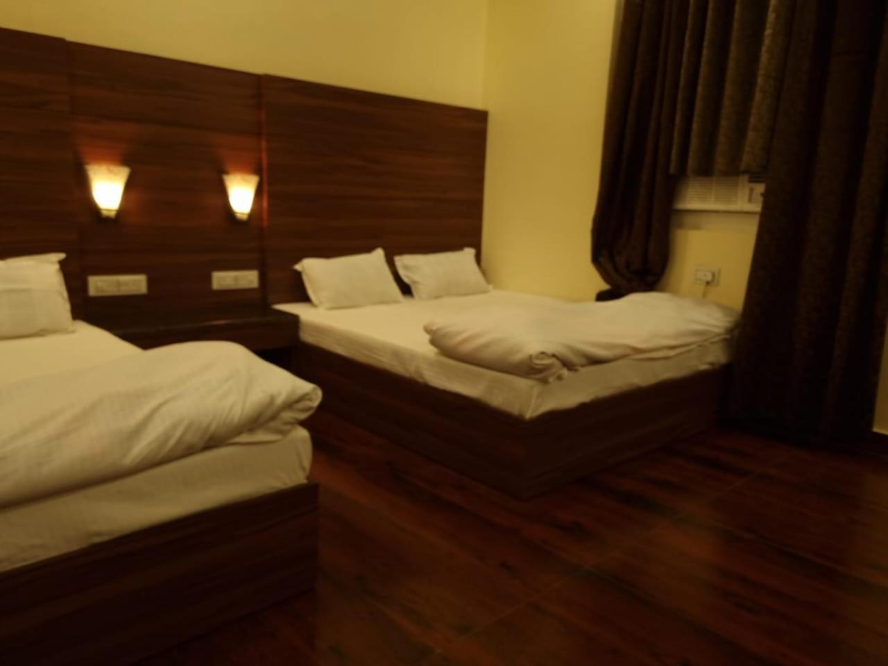 Hotel Rama Residency